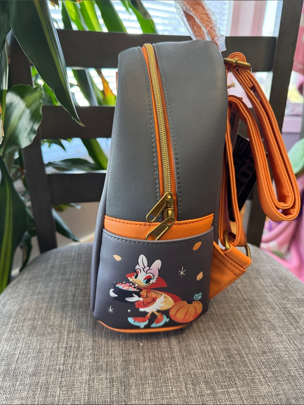 Loungefly Disney Mickey And Friends Halloween Bash Mini Backpack-NEW - Picture 4 of 6